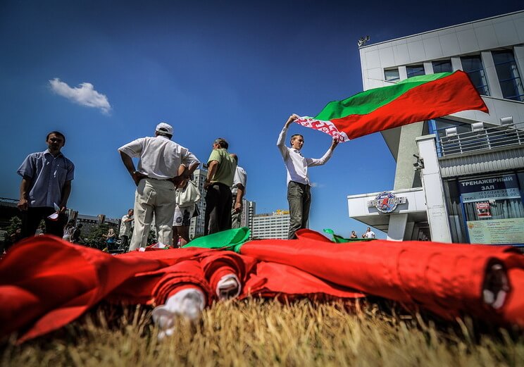 Порядок передачи коммерческих организаций под внешнее управление будет действовать еще три года