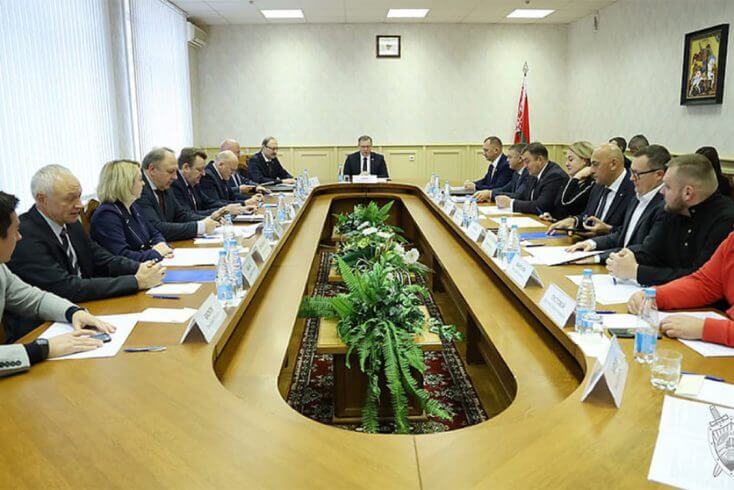 Лукашэнка змяніў склад "камісіі Шведа", камісіі па памілаванні і прэзідыума ВАК