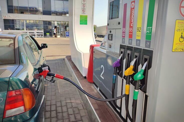 Цены на бензин повышены на копейку