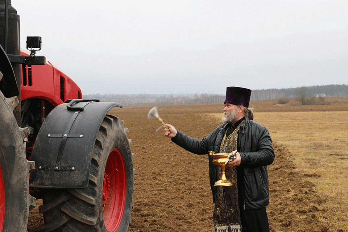 Много заклинаний и денег на ветер. Как Лукашенко поднимает село | Pozirk