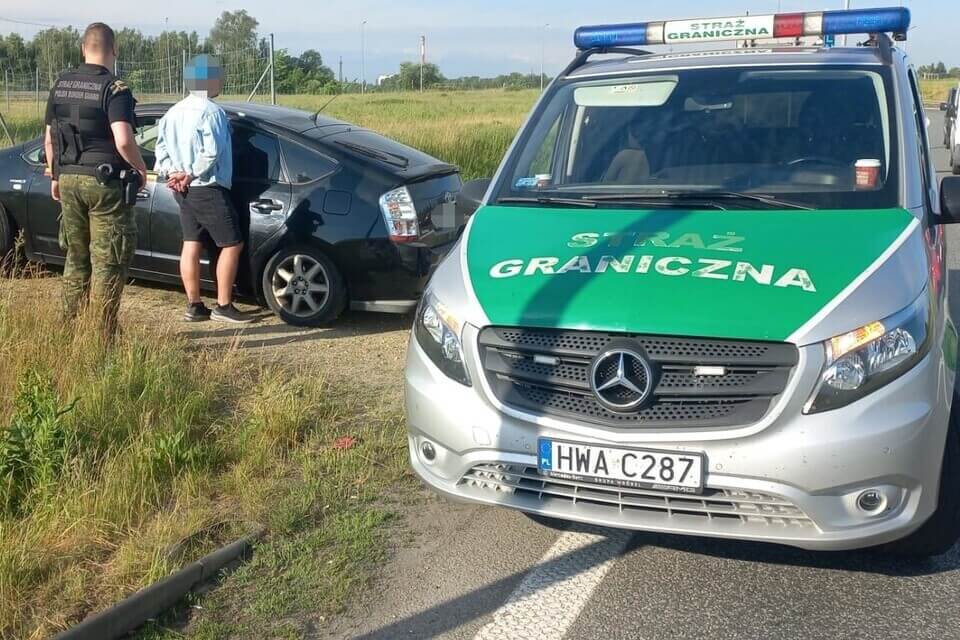 Количество задержанных в Польше за пособничество нелегальной миграции через границу с Беларусью уменьшилось за год на 40%