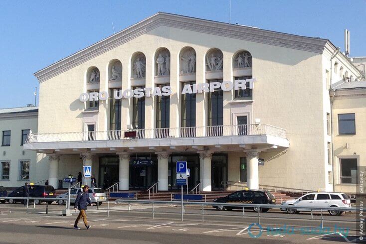 Аэрапорт у Вільнюсе прыпыняў працу праз залёт з Беларусі ў Літву 25 паветраных шароў