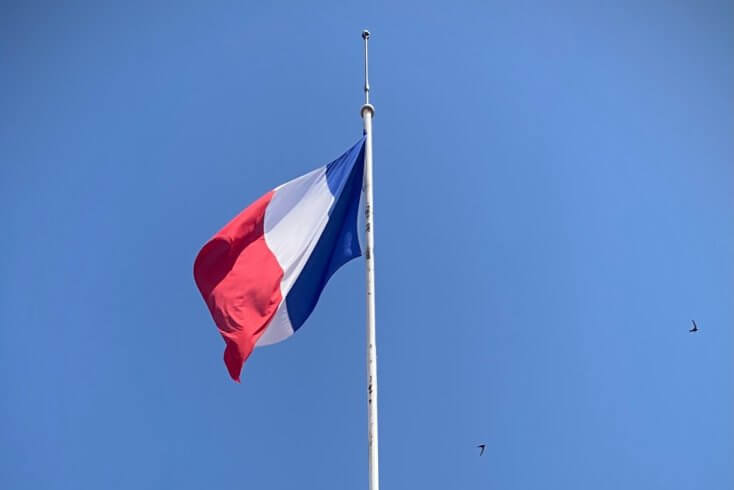 Франция приветствовала освобождение 123 политзаключенных и призвала режим Лукашенко прекратить репрессии