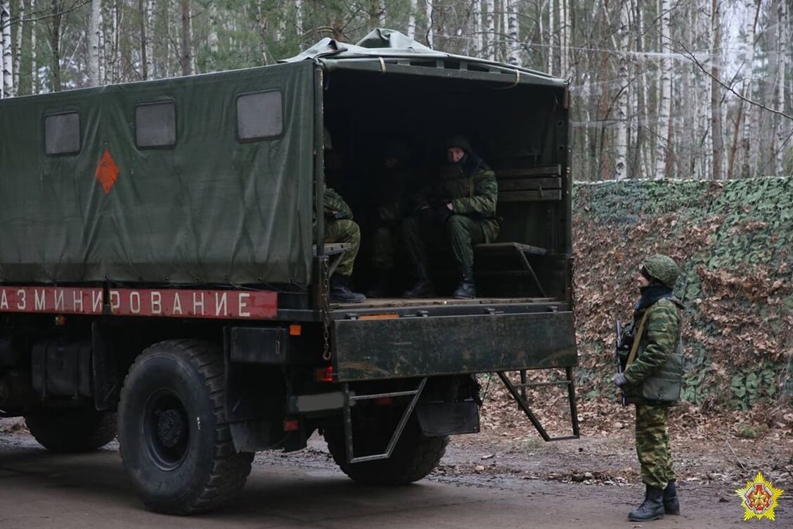 Начальник Генштаба отрицает связь учений в Гомельском районе с войной в Украине (обновлено)