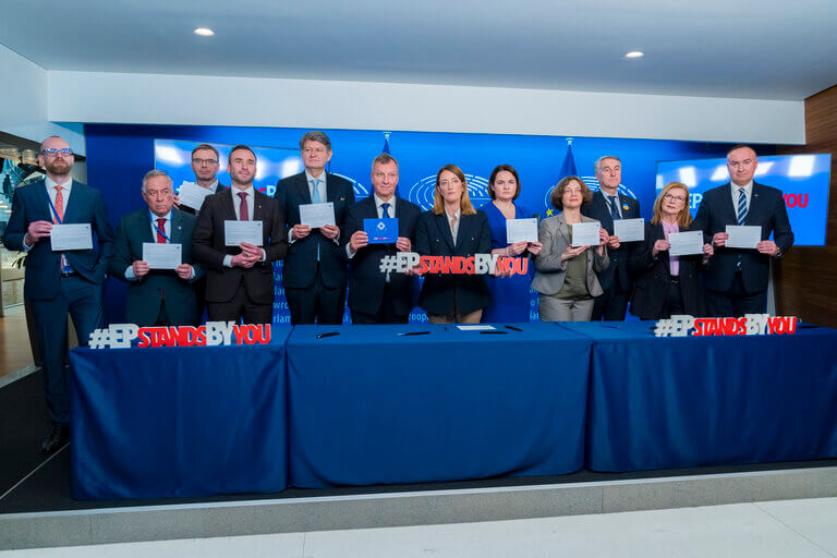 500 MEPs join solidarity campaign to support jailed Belarus’ dissidents