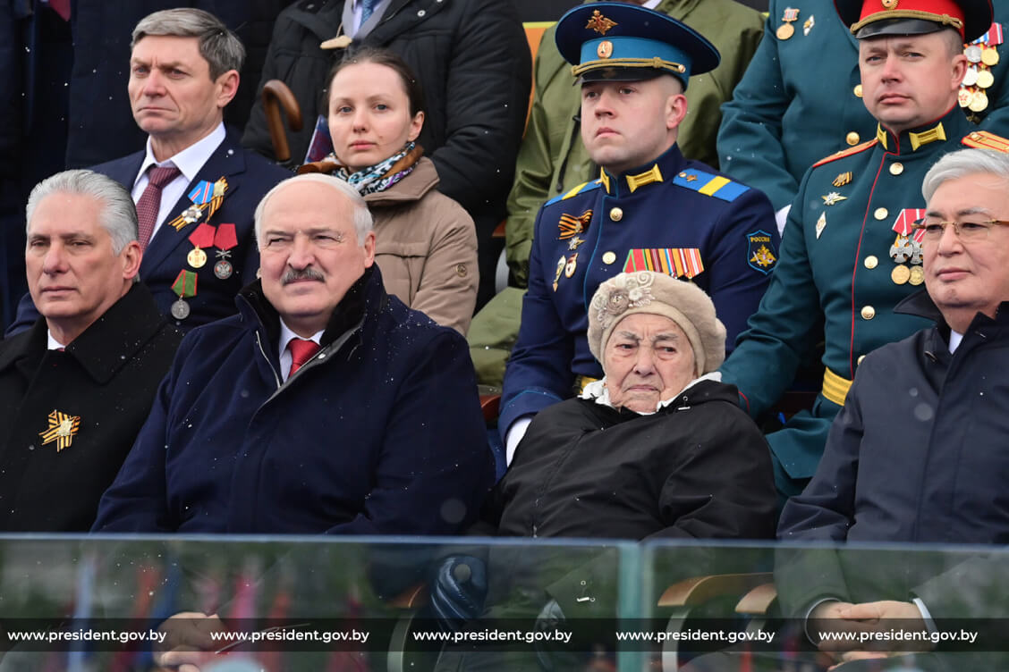 Кремль подтвердил участие Лукашенко в торжествах по случаю 80-летия победы 9 мая в Москве