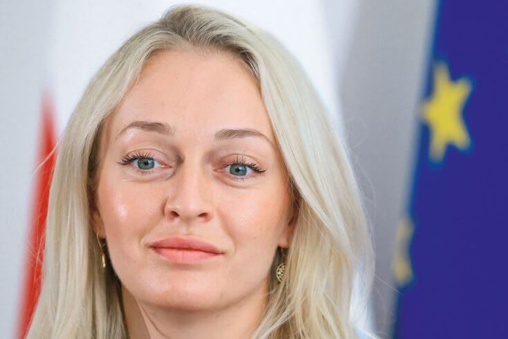 З Лондана Мельнікава вылецела на Шры-Ланку, дзе магла трапіць у 