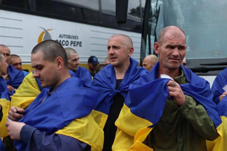 РФ намерена использовать Беларусь для провокаций с участием украинских пленных, утверждает Зеленский
