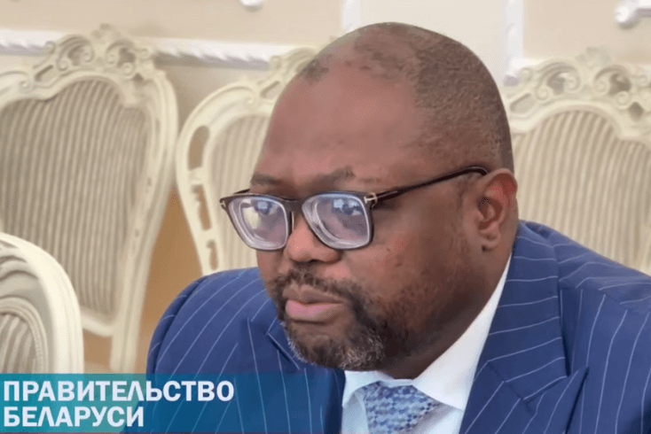 Посещающий Беларусь глава МИД Ботсваны заявил на встрече с Каранкевичем о преимуществах мирной передачи власти