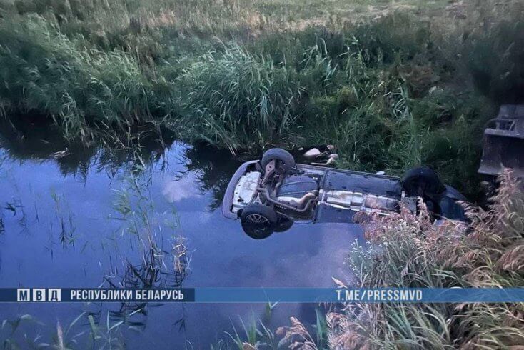 У Бераставіцкім раёне два чалавекі загінулі ў аўтааварыі