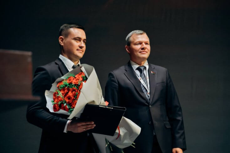 Старшынёй праўладнага аб'яднання "Белая Русь" абраны міністр адукацыі Андрэй Іванец