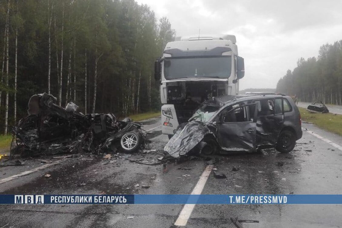 Пять человек погибло в аварии в Ивацевичском районе (обновлено)