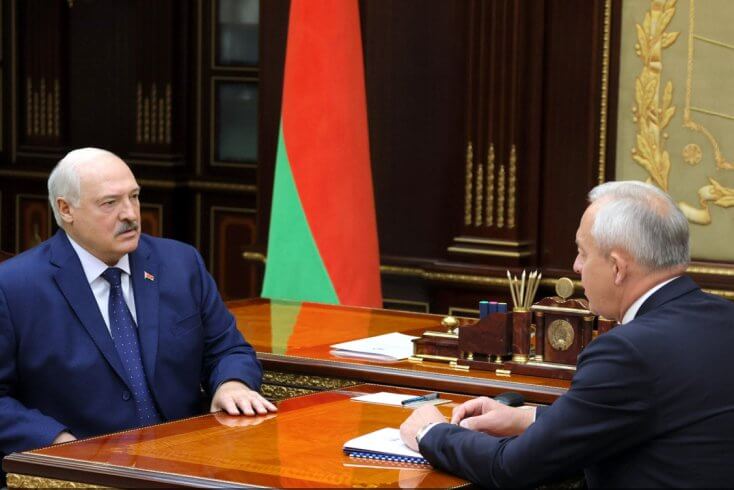 Лукашенко, принимая председателя Палаты представителей с докладом, заявил о независимости депутатов