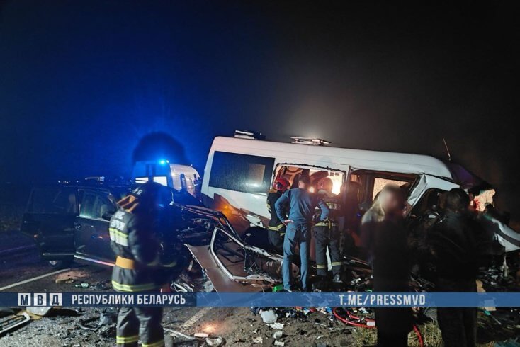 Шесть человек погибло в ДТП в маршрутке в Светлогорском районе