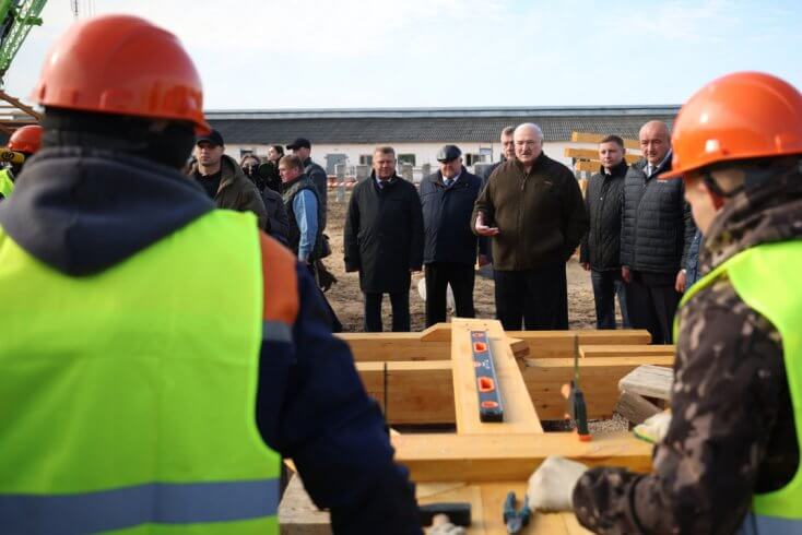 Лукашэнка зноў выступіў за прыцягненне ў Беларусь працоўных мігрантаў