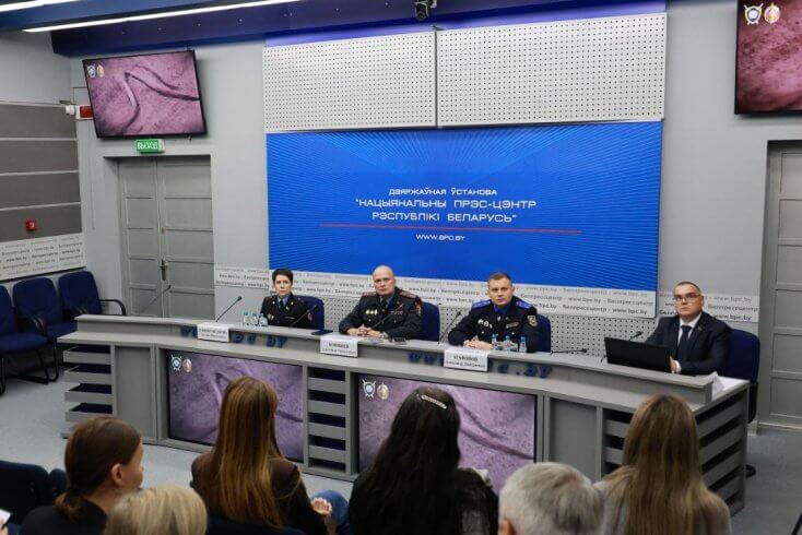 МУС і СК справаздачыліся аб затрыманні маньяка, які здзейсніў у 90-я гады восем забойстваў