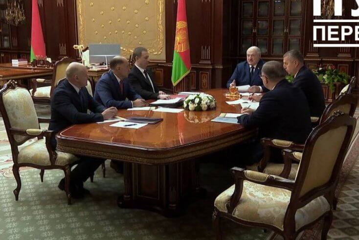 Лукашенко заявил о готовности к “большой сделке“ с США (дополнено)