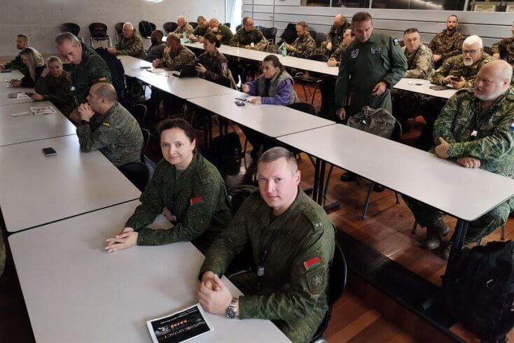 Военнослужащие Беларуси посещают Швейцарию