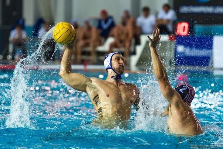 Вопреки рекомендациям МОК белорусам разрешили участвовать в международных соревнованиях по водному поло и конному спорту