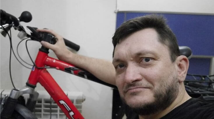 БАЖ: В Молдову не пустили белорусского блогера и активиста Дмитрия Гринкевича