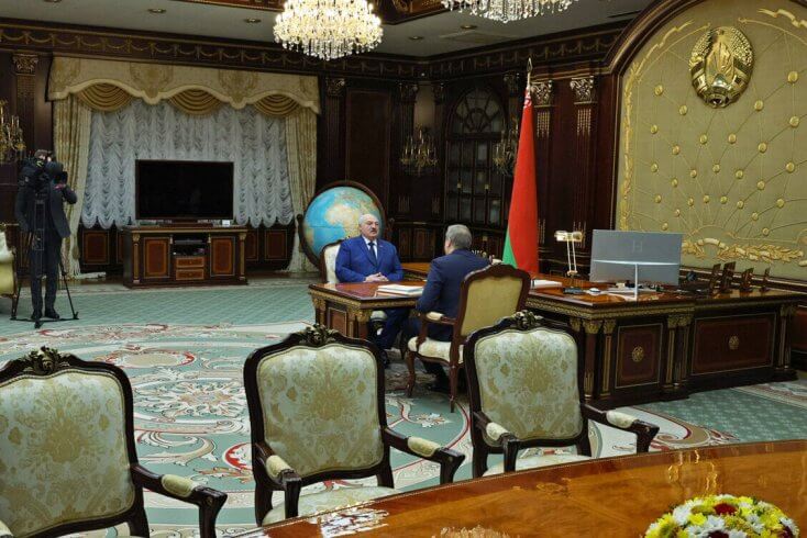 Академия наук потратила "немалые деньги" на создание электромобиля, но его нет до сих пор — Лукашенко