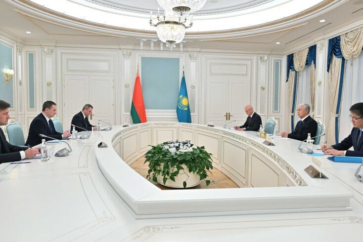 Турчин передал Токаеву “самые теплые пожелания” от Лукашенко