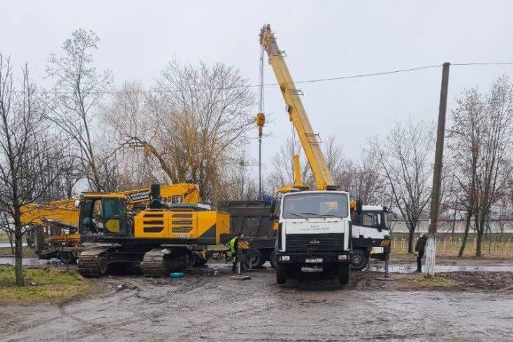 Демонтаж поврежденных взрывом этажей жилого дома в Гомеле еще не завершен