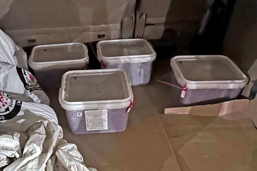 Россия не пропустила в Беларусь более 250 кг красной икры