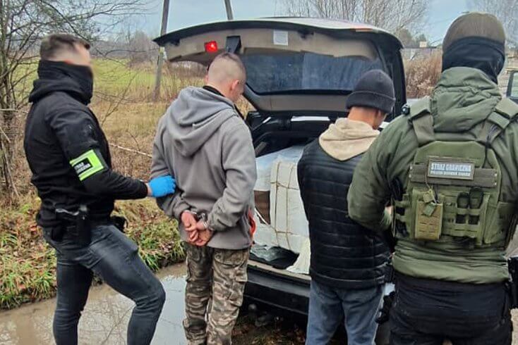 32-летний белорус задержан в Польше за контрабанду сигарет с помощью метеозондов