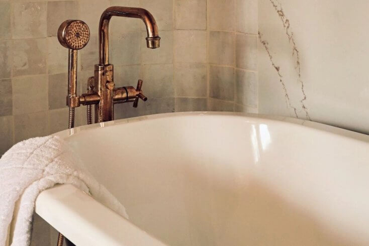 Мужчина утонул в ванной минской квартиры