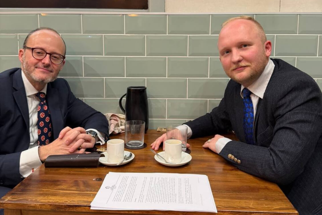 Советник Тихановской обсудил в МИД Испании проблемы белорусской диаспоры