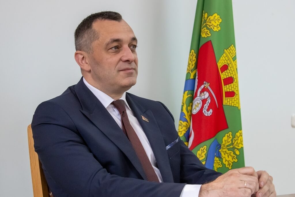 Экс-глава Витебской области Субботин отправлен в отставку, накануне Лукашенко обещал ему перевод на 