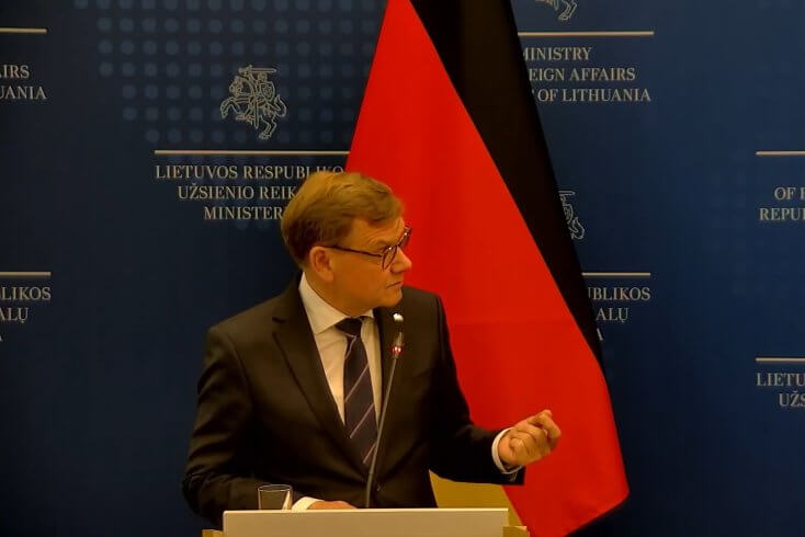 Продолжение запуска шаров с контрабандой из Беларуси в Литву не должно пройти даром — глава МИД ФРГ