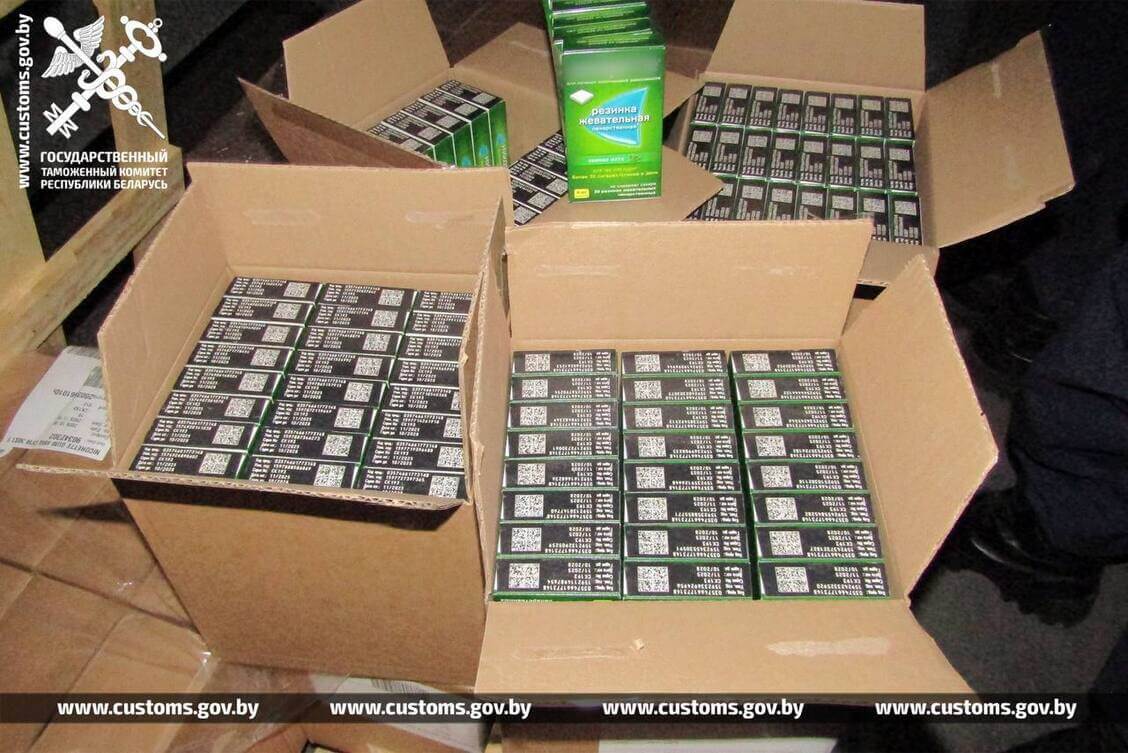 Таможня пресекла ввоз из Польши крупной партии жевательной резинки и спреев для полости рта, стоимость груза превышала 1 млн долларов