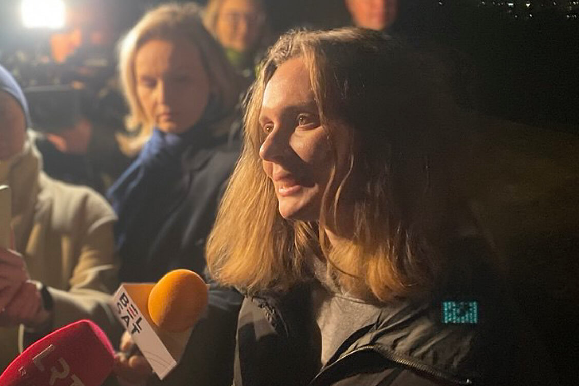 Высланая ў Літву журналістка Бахвалава мае намер дамагацца вызвалення свайго мужа палітаглядальніка Ільяша