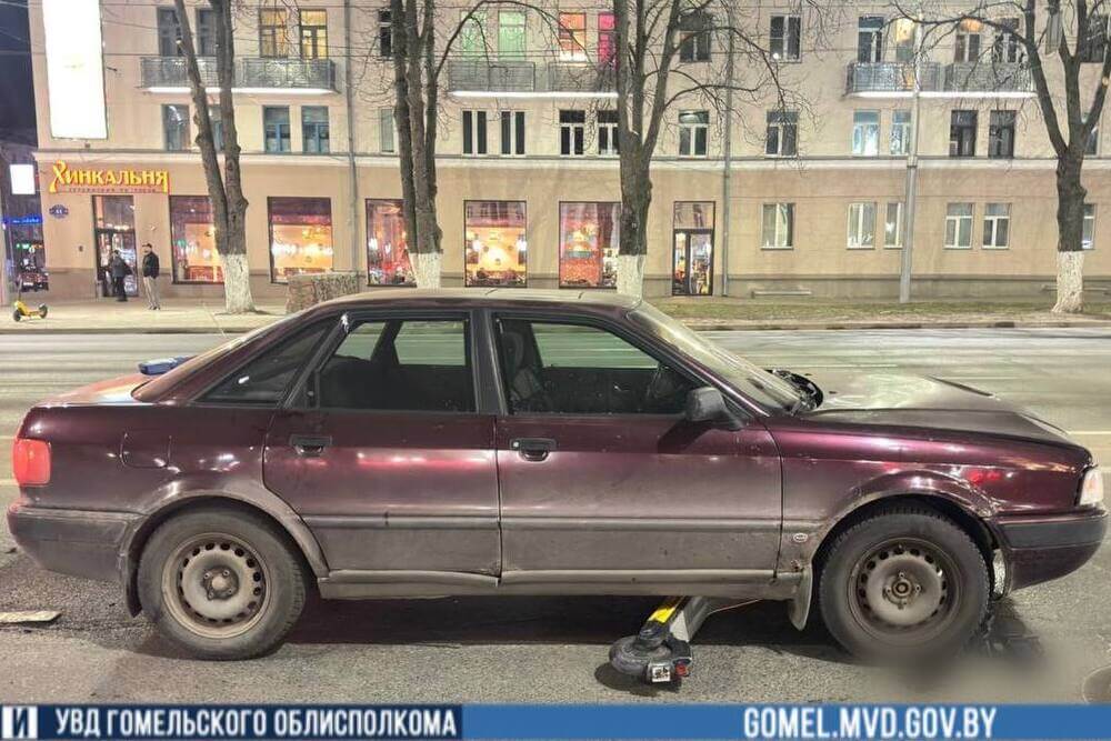 Два подростка госпитализированы после ДТП в Гомеле — катались на самокате и были сбиты автомобилем