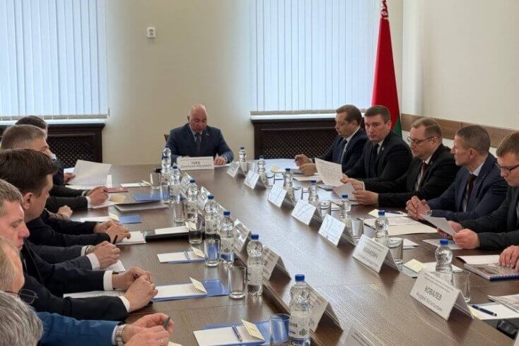 Выдача банковских карт населению “благоприятствует их использованию в преступных целях" — участники совещания в Генпрокуратуре