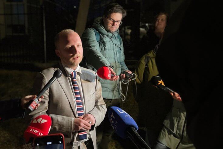 Палітвязняў зноў выслалі з Беларусі без дакументаў — Кучынскі