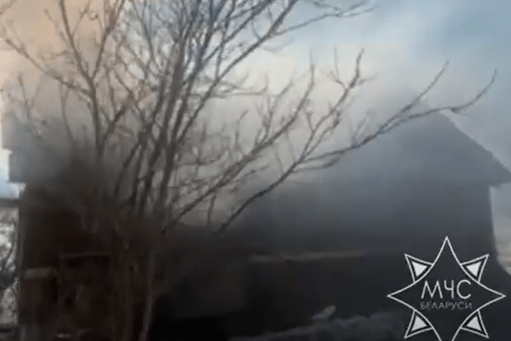 Двое мужчин погибло на пожаре в Городокском районе