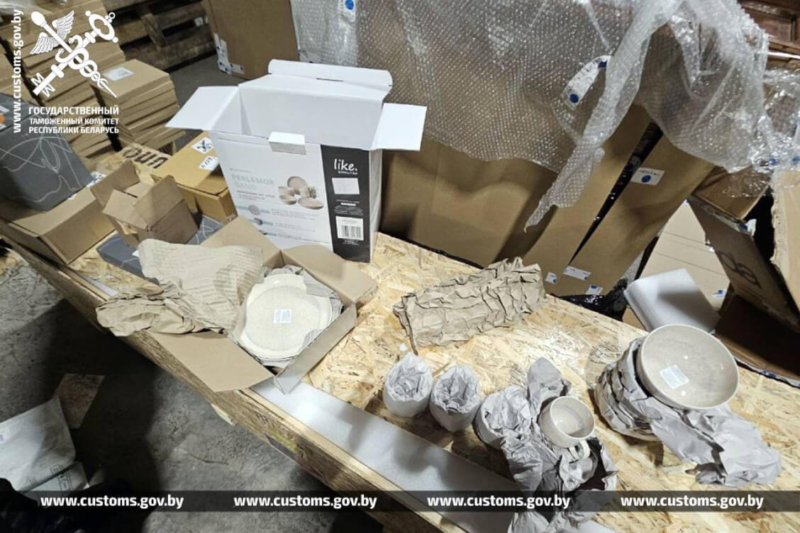 Латвийский перевозчик пытался ввезти в Беларусь 140 товаров без декларации — ему грозит штраф