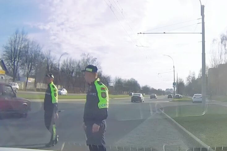 У Магілёўскай вобласці парушальнік ПДР затрыманы пасля спробы падкупіць супрацоўнікаў ДАІ