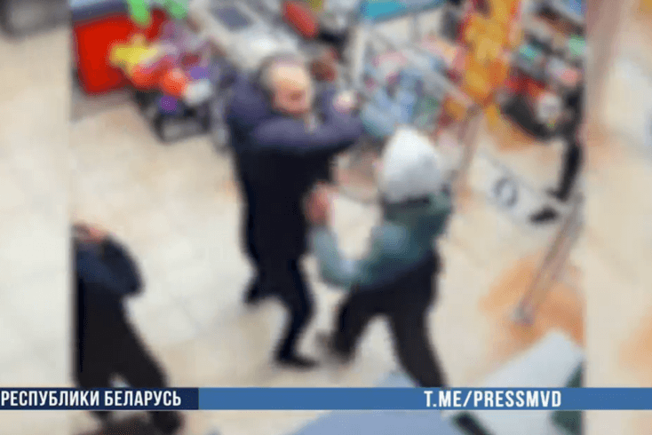 18-летний парень и 16-летняя девушка пострадали в Могилевском районе в драке с вооруженным ножом мужчиной — МВД