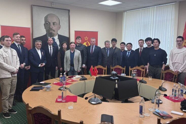 Провластная Компартия провела мероприятие “77 лет империалистическому блоку НАТО”, потребовав роспуска альянса