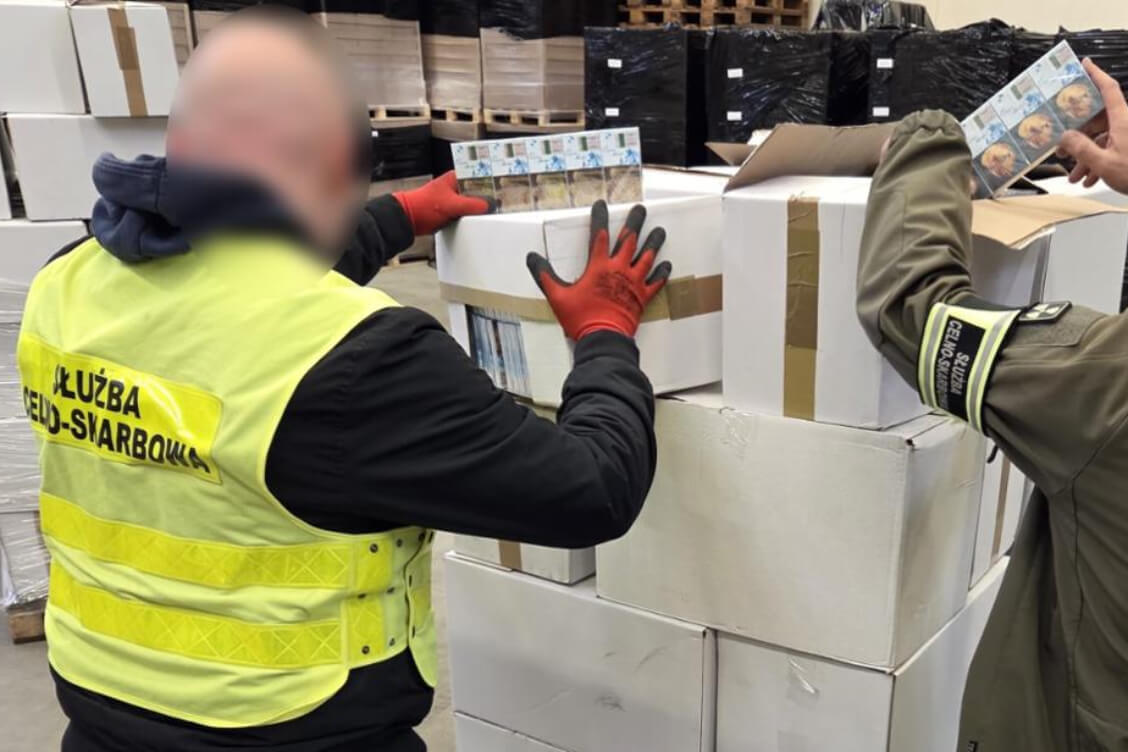 Polish tax officers seize Belarusian cigarettes in Śląskie Voivodeship