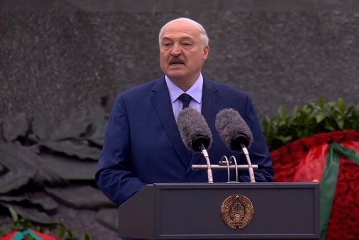 Лукашенко: Идеи сверхдержавности крепнут и наносят миру новые раны, но уже рядом с нашими границами