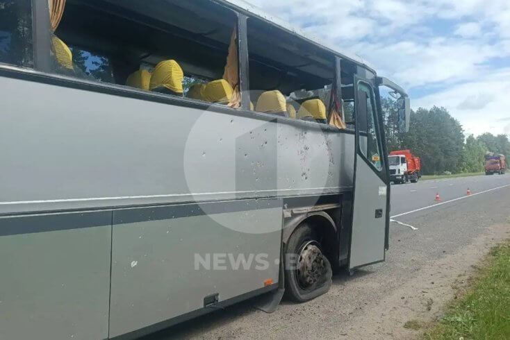 В Брянской области под удар БПЛА попала детская футбольная команда из Беларуси — погибла сопровождающая