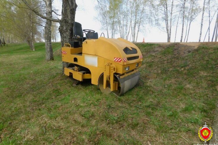 У Браслаўскім раёне загінуў дарожны рабочы — быў прыціснуты асфальтавым катком
