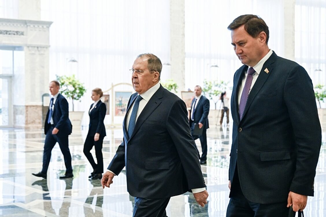 Лавров в Минске обвинил власти Германии в 