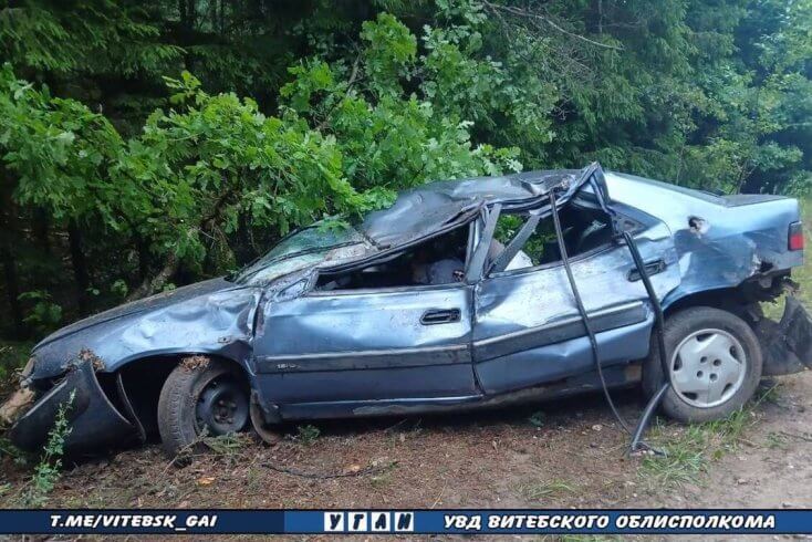 У аўтааварыі ў Полацкім раёне загінуў 21-гадовы кіроўца