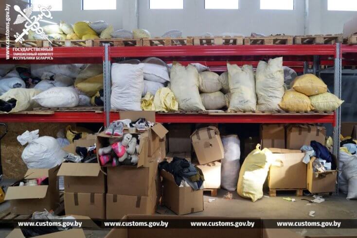Таможня раскрыла схему незаконного ввоза в Беларусь европейской одежды и обуви — открыто уголовное дело